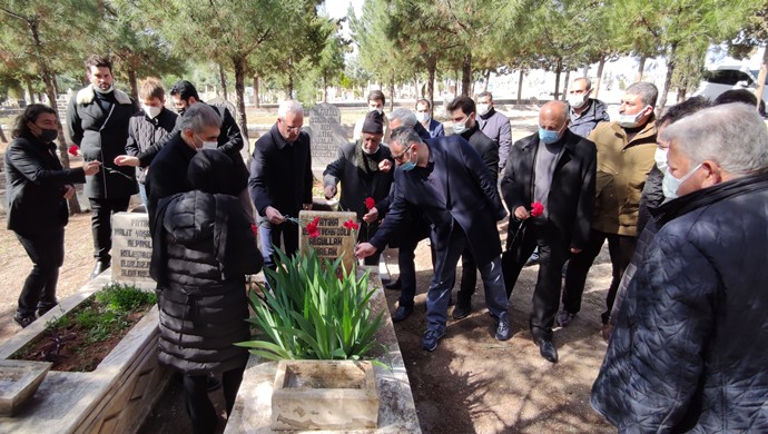 ABDULLAH BALAK MEZARI BAŞINDA ANILDI