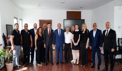 Cumhurbaşkanı Ersin Tatar, Gönyeli-Alayköy Belediyesi’ni ziyaret etti