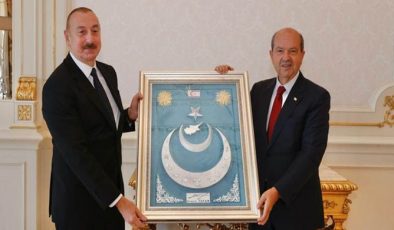 Cumhurbaşkanı Ersin Tatar, Azerbaycan Cumhurbaşkanı İlham Aliyev ile görüştü
