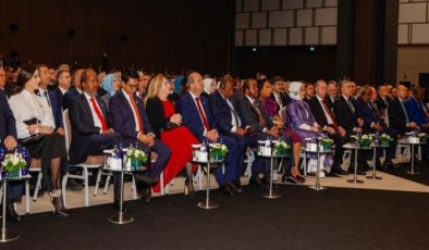 Cumhurbaşkanı Ersin Tatar, 3. Antalya Diplomasi Forumunun açılışı törenine katıldı