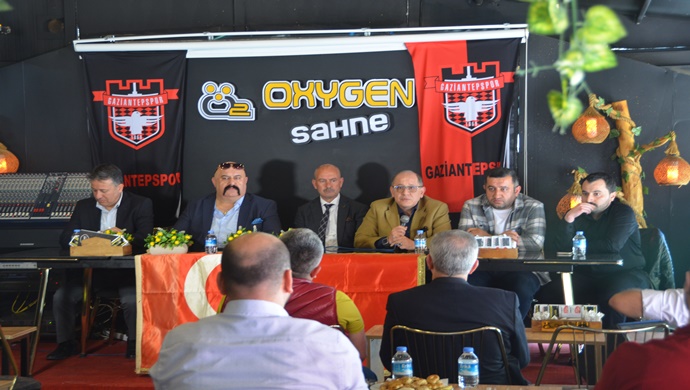 GAZİANTEP SPOR`UN ÖNÜMÜZDEKİ YIL SAHALARA DÖNMEK İÇİN TOPLANTISI YAPILDI